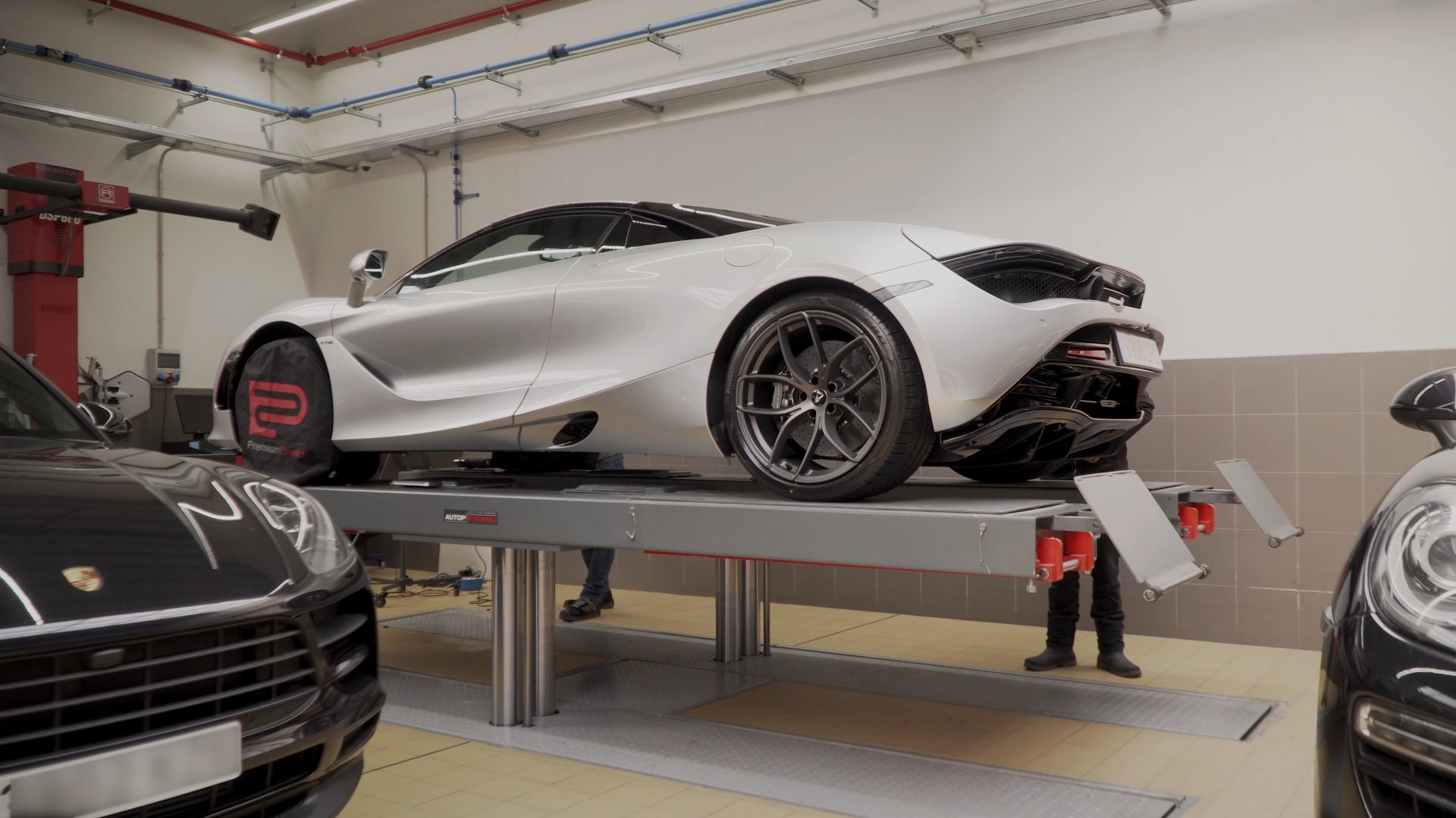 Detail Mclaren - North Roads Media